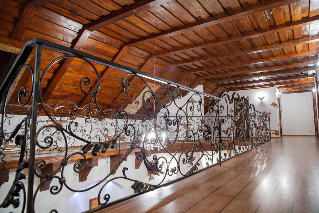 Karalinski Falvarok Tyzengauza Hotel Korolino  Cameră foto