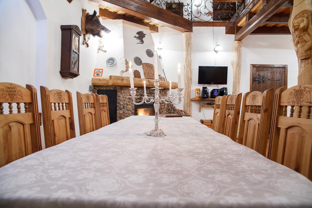 Karalinski Falvarok Tyzengauza Hotel Korolino  Cameră foto