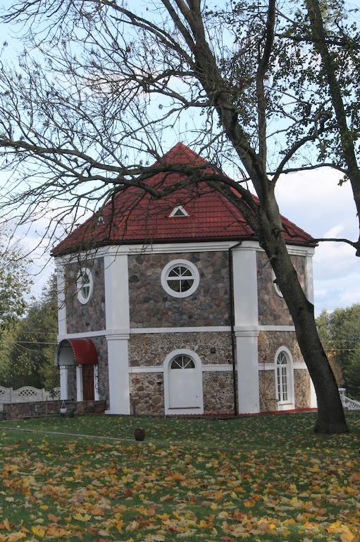 Karalinski Falvarok Tyzengauza Hotel Korolino  Exterior foto